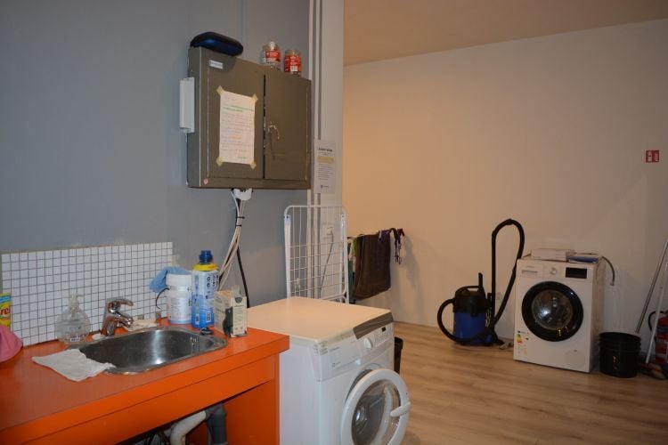 Der Waschbereich in der Unterkunft beim Freiwilligenprojekt Forest and Beach in Island mit AIFS