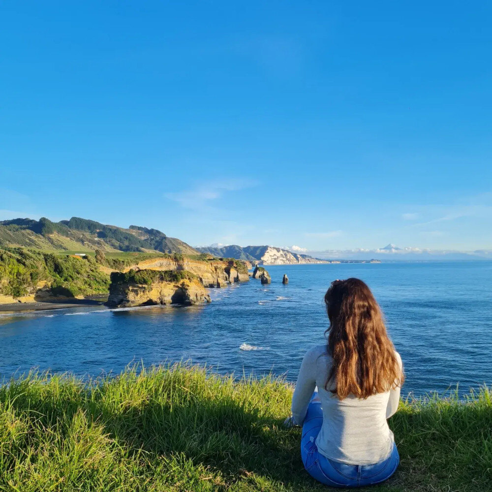 aifs-au-pair-neuseeland-person-meer-berge-ugc-rabiah-@rabia_hinrichs