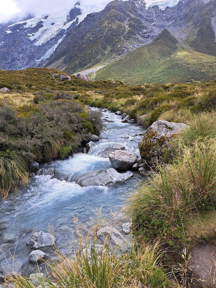 aifs-ugc-au-pair-neuseeland-natur-fluss-astridb