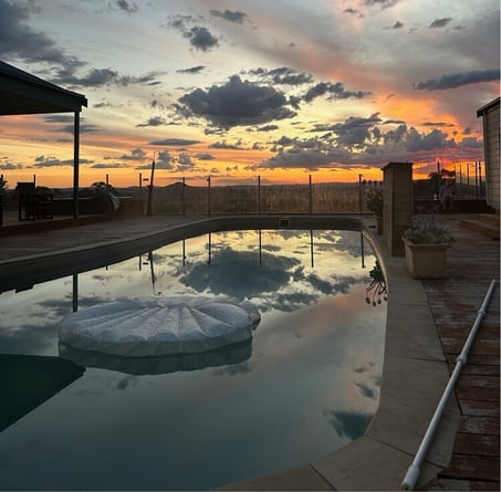 Pool auf einer Farm in Australien