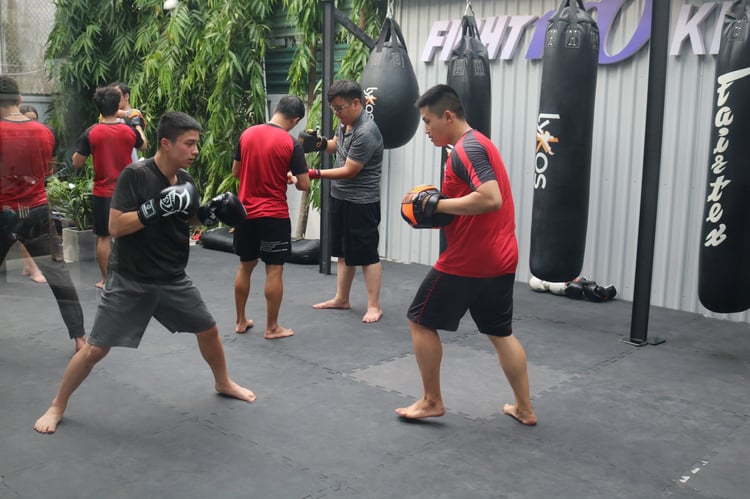 Kickboxing bei der Freizeitwoche im Freiwilligenprojekt in Vietnam