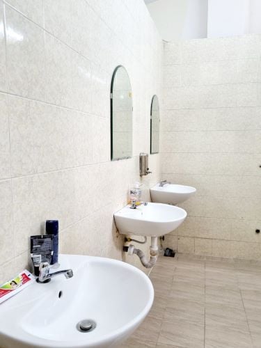 Badezimmer der Unterkunft bei der Freiwilligenarbeit in Vietnam