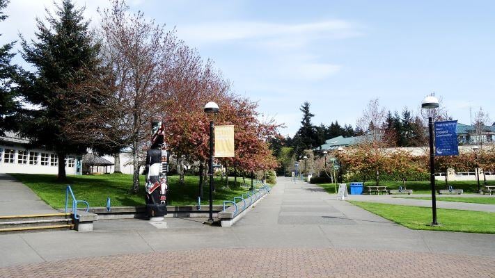AIFS_SA_Canada_Campus_Camosun College (4)