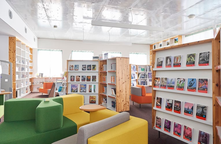 aifs-studieren-im-ausland-japan-bibliothek