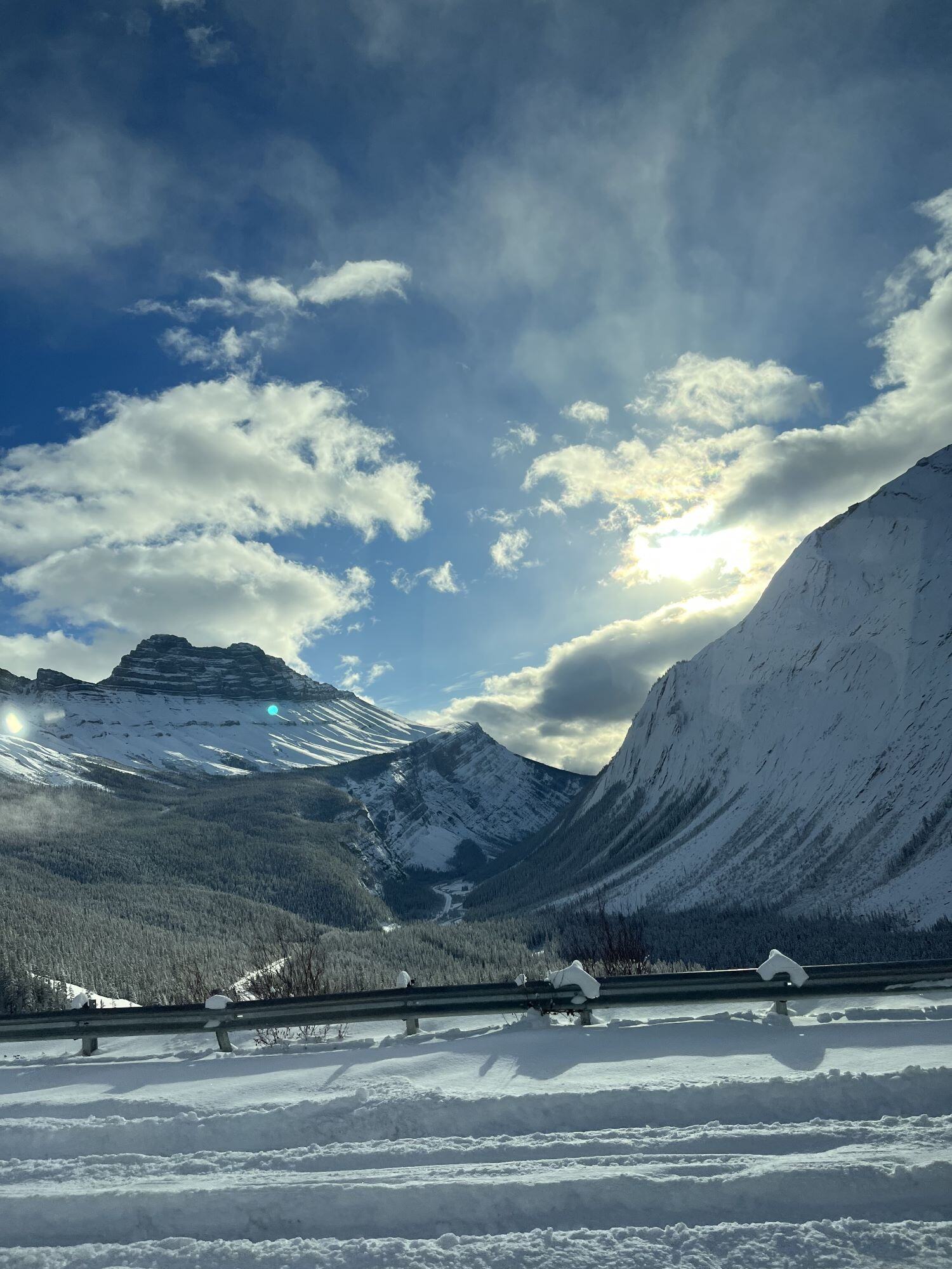 ugc-work-and-travel-kanada-jamyw-berg-horizont