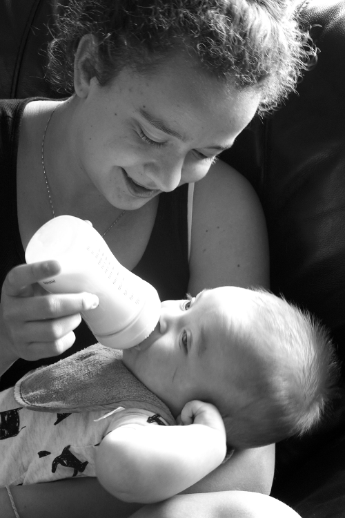 Vera-fuettern-Baby
