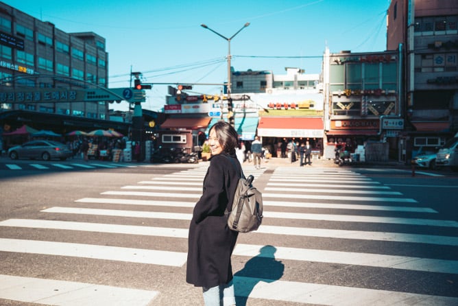 aifs-seoul-suedkorea-person-program-carousel-668x1000