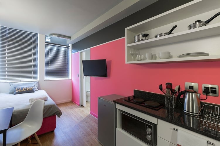 aifs-südafrika-sprachreise-partnerfotos-student-residence-küche