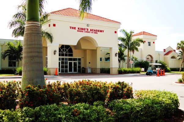 Schüleraustausch an der King's Academy in Florida mit AIFS
