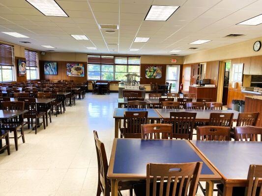 aifs-schüleraustausch-usa-the-harvey-school-mensa